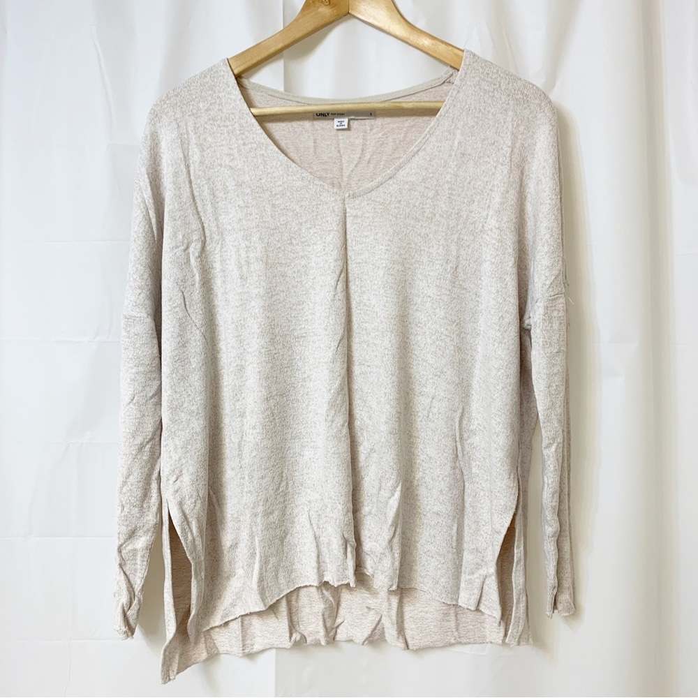 ONLY Cream/White V-neck Long Sleeve Knit Pullover Small